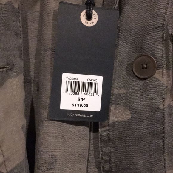 Lucky 🍀 Brand Camo Jacket - Picture 4 of 4